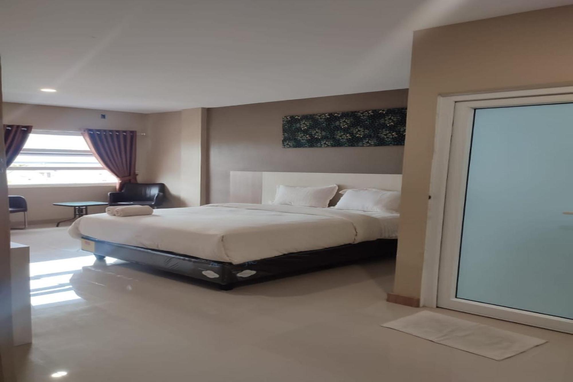 Super Oyo Capital O 2018 Ring Road Guest House Syariah Banda Aceh Eksteriør billede