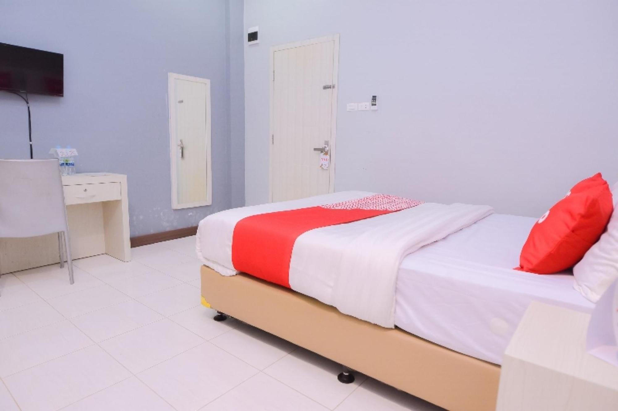 Super Oyo Capital O 2018 Ring Road Guest House Syariah Banda Aceh Eksteriør billede